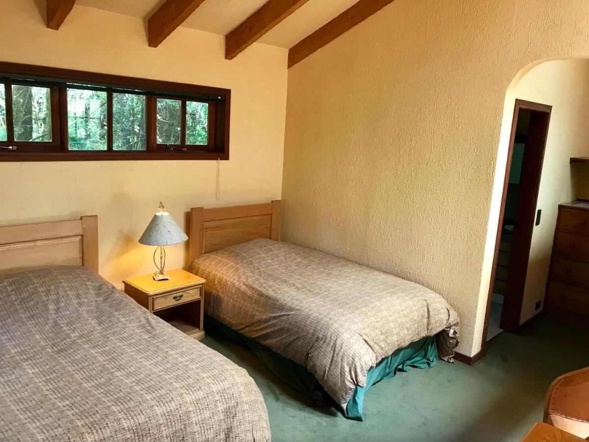 Yan Kee Way Lodge Bungalow Puerto Varas Eksteriør billede